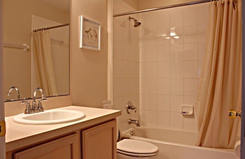 West Haven House | West Haven Nest - 4 Bed/3Baths/Spa