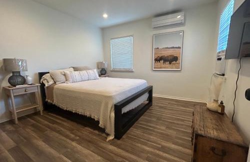 Sawtelle House | West LA Gem Comfort and Convenience