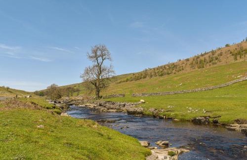 Ingrow House | West View Farm