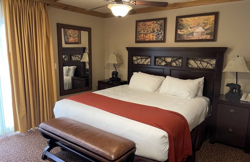 Gatlinburg Resort | Westgate Smoky Mountain Resort and Waterpark