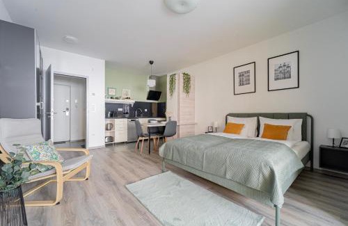 Ujlipotvaros Apartment | WestSide Garden Apartments by FirstHost