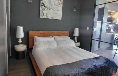 Cape Town City Centre Apartment | Wex in the City