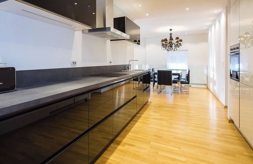 Siska District House | WH Apartments