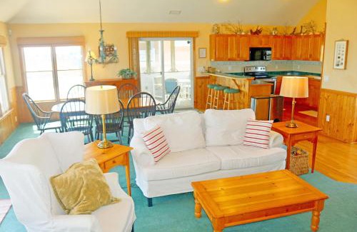 Whalehead Beach House | WH852- Mellow Yellow