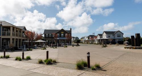 Ocean Shores House | Whale Of A Tale