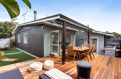Whangamata House | Whanga Beach Bach - Whangamata