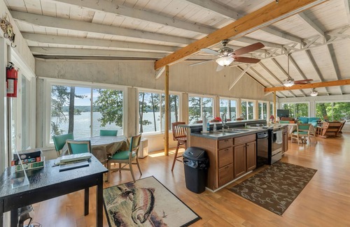 Crane Hill House | What-A-View: 4 BR, 1 BA in Crane Hill, Sleeps 10