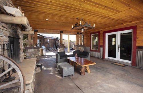 Williams Cabin | Wheel House Getaway Cabin.