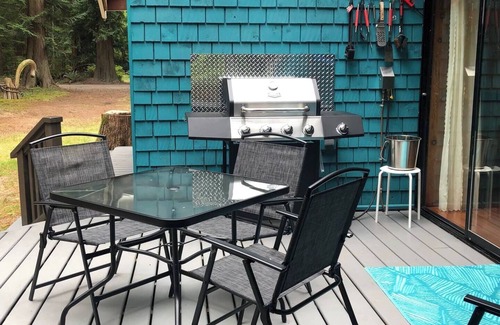 Savary Island Cottage | Whimsical 4 bedrooms + one loft cottage on Savary Island