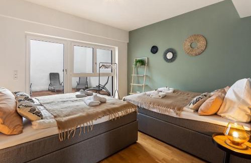 Osterreicher Kolonie Apartment | Whirlpool & Terrasse - Familien & Gruppenfreundlich