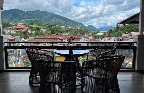 Sa Pa Apartment | Whisper Stay I The Hillside Villa