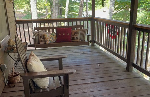 Franklin Cabin | Whispering Pines Retreat in the Smokies