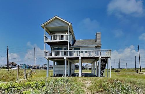 Terramar Beach House | Whispering Sands Beachfront