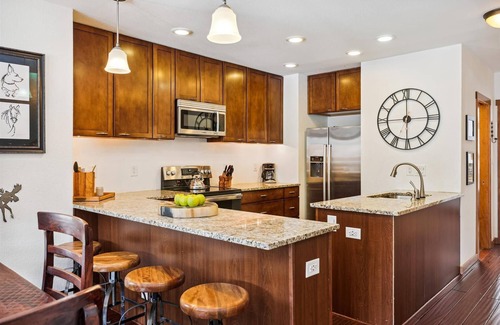 Warrior's Mark West House | White Cap Lodge: Stunning Townhome With Spectacular Views Of Breckenridge