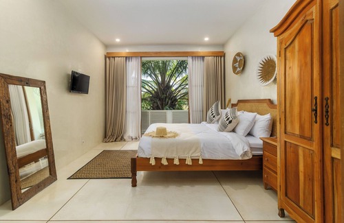 Berawa Hotel | White Goose Boutique Hotel