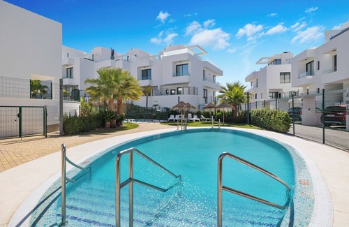 Fuengirola Villa | WHITE HOUSE : Charming & spacious Villa, Big terrace with sea & mountain views .