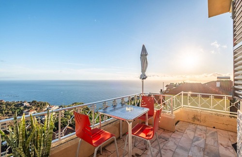 Calheta Ski Chalet | White Rabbit II by Madeira Sun Travel