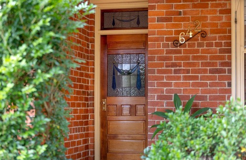 Albury House | White Rabbit on Jones - Stunning three bedroom classic in the heart of Albury