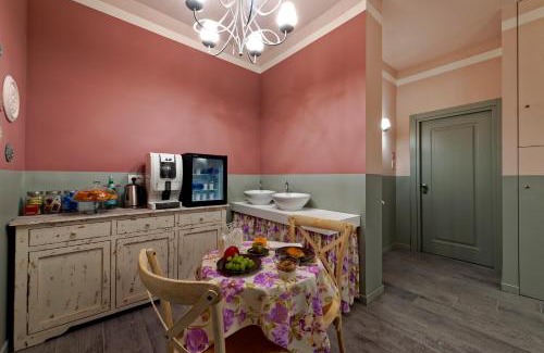Bullona House | WHITE RIBBON
