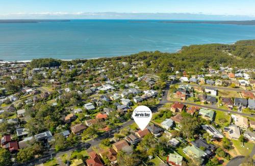 Vincentia House | White Sands Retreat by Experience Jervis Bay