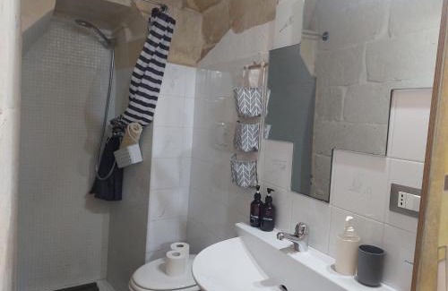 Lecce Historic Center Bed & Breakfast | White Suite B&B