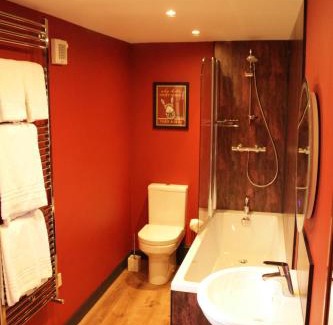 Warenford Hotel | White Swan Inn