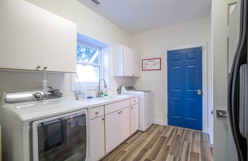 Straits House | Whitehurst Lookout on the Sound