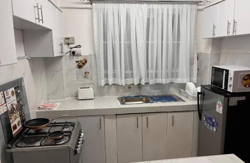 Meru Apartment | WhiteRose Apartments