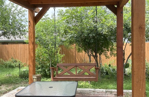 Eagle Pass House | whole 3 bedroom home