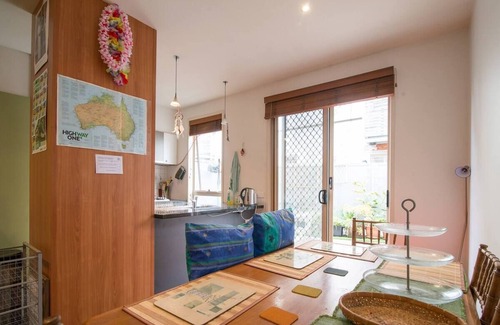 Abbotsford House | Whole House 3 floors 3 bed 2.5 bath Parking