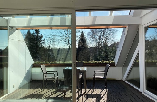 Altendorf House | Whole house near the trade fair for up to 20 people