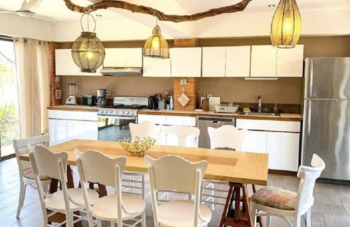 Los Pargos House | Whole House with Private Pool- Short Drive to Beaches!