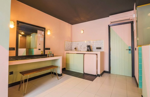 Sant Antoni de Portmany Apartment | Wi-Ki-Woo Boutique Hotel