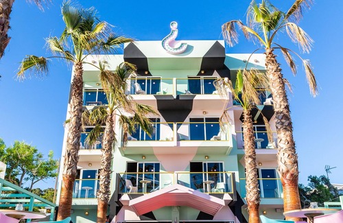 Sant Antoni de Portmany Apartment | Wi-Ki-Woo Boutique Hotel