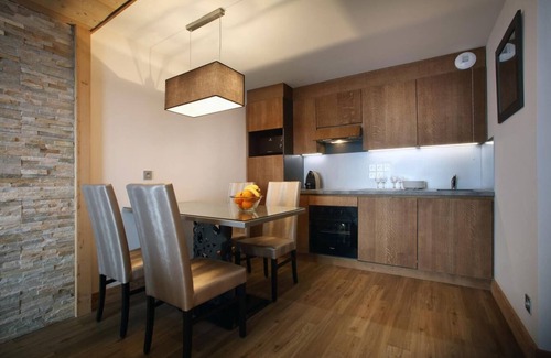 Arc-2000 Apartment | Wifi, ski-in/ski-out & foot of the slopes, fitness, swimming pool, sauna, hammam, balcony, tv