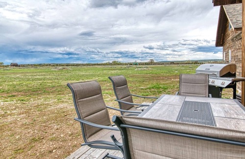 Driggs House | Wild Cat Cabin ⁓ Hot Tub ⁓ Teton Views ⁓ Foosball ⁓ Near Grand Targhee Resort