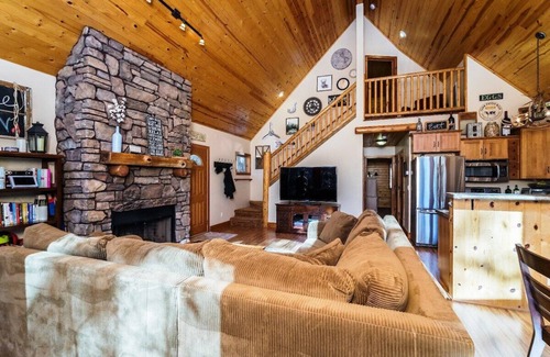 Prescott Cabin | Wildcat Lodge - Prescott Cabin Rentals