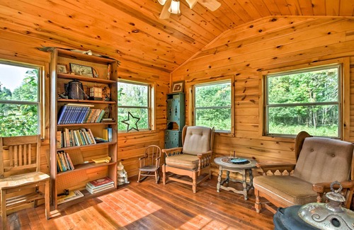 Isle Cabin | ‘Wilderness Acres’ Retreat on Bear Lake!