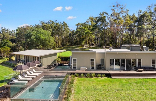 Conjola House | Wilderness Haven - luxury eco retreat with pool