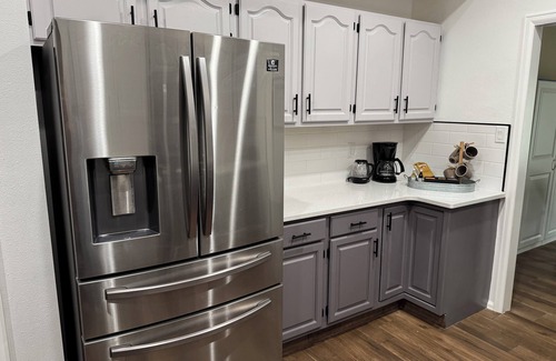 Colorado Springs House | WildPine 5-bedroom house nestled in the pines
