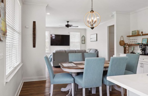 Savannah House | Wilmington Island Retreat: Gorgeous! New! Close to Downtown & Beach