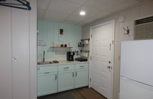 Bellaire Condo | Wind Cliff Studio- Nice Condo at Shanty Creek.
