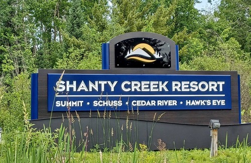 Bellaire Condo | Wind Cliff Studio- Nice Condo at Shanty Creek.