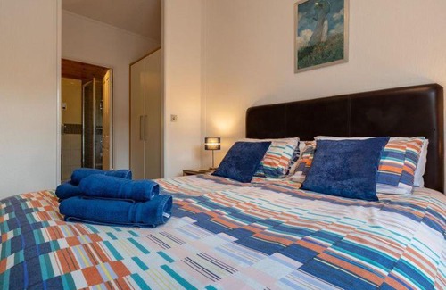 Troutbeck Bridge Ski Chalet | Windermere Retreat - White Cross Bay Holiday Park