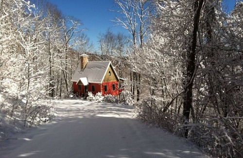 Lansing Cabin | Windfall Farm Aut Cottage