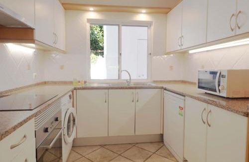 Albufeira Apartment | Windmill Hill