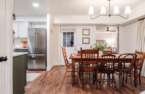 Johnson City House | Wine Trail Retreat w/Fire Pit, Grill, Plunge, Walk to Downtown!