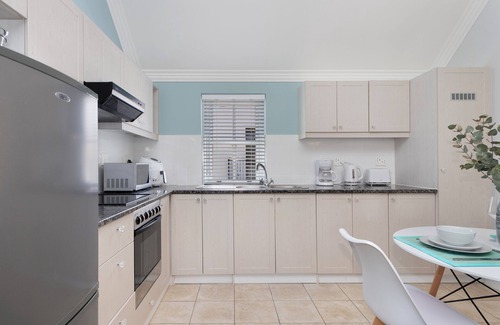 Stellenbosch Villa | Winelands Golf Lodges 40