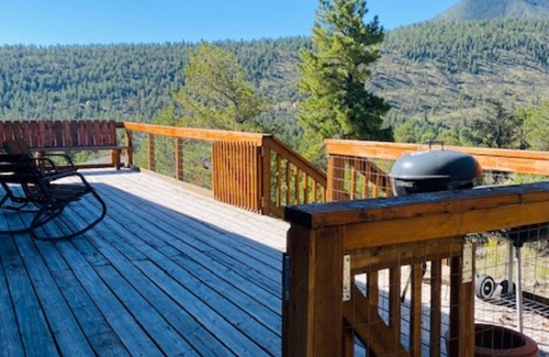 Nathrop Cabin | Winfield Cabin at Deer Valley Ranch. Family friendly w/resort amenities included