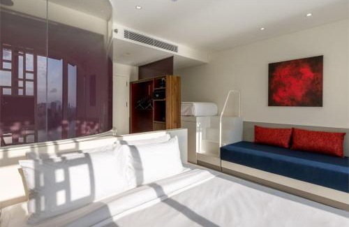 Son Tra Hotel | Wink Icon Hotel Danang Riverside - 24hrs Stay & Rooftop Pool Bar